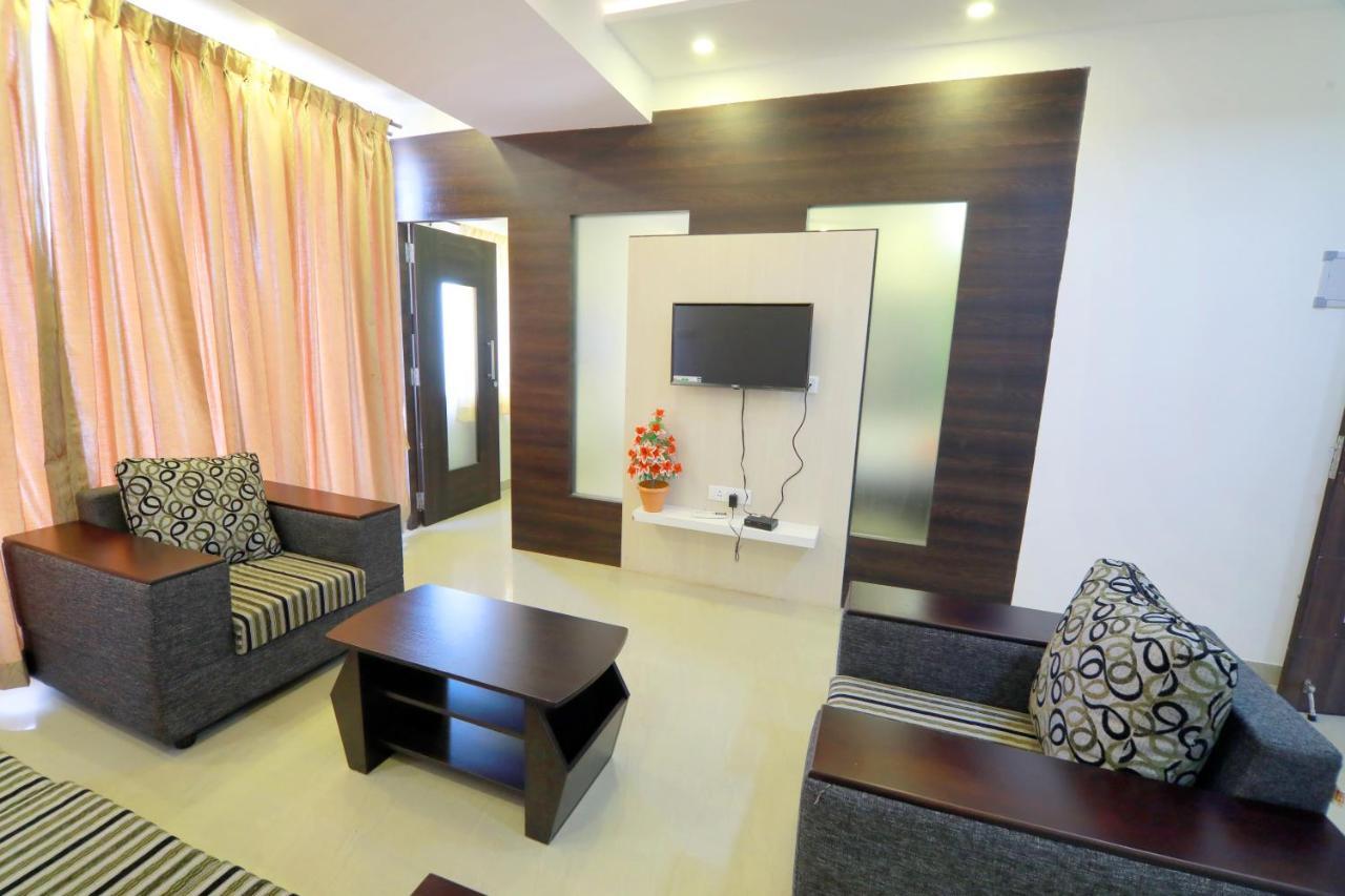 Hotel Ambai Grand Ambāsamudram Esterno foto