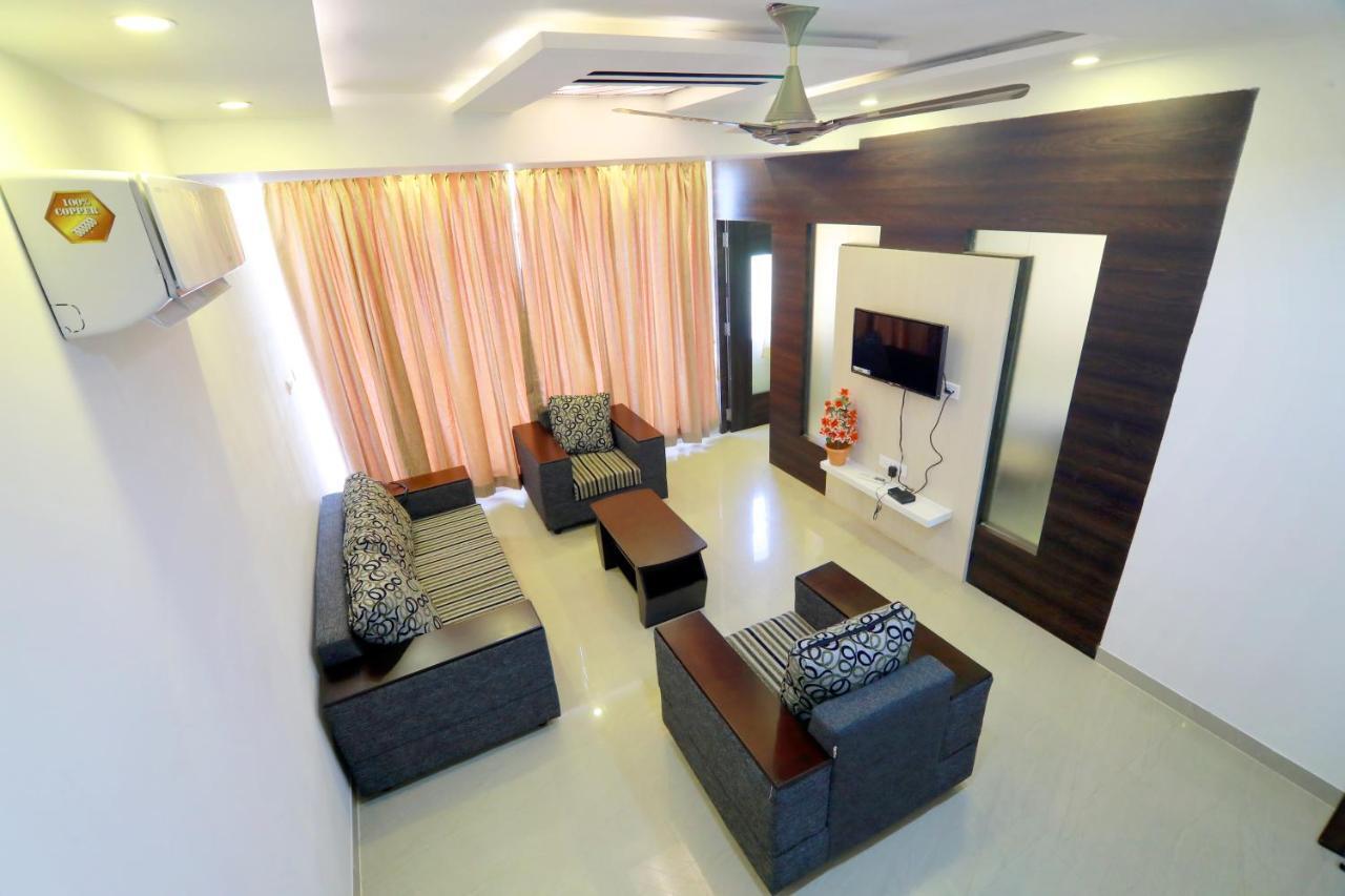 Hotel Ambai Grand Ambāsamudram Esterno foto